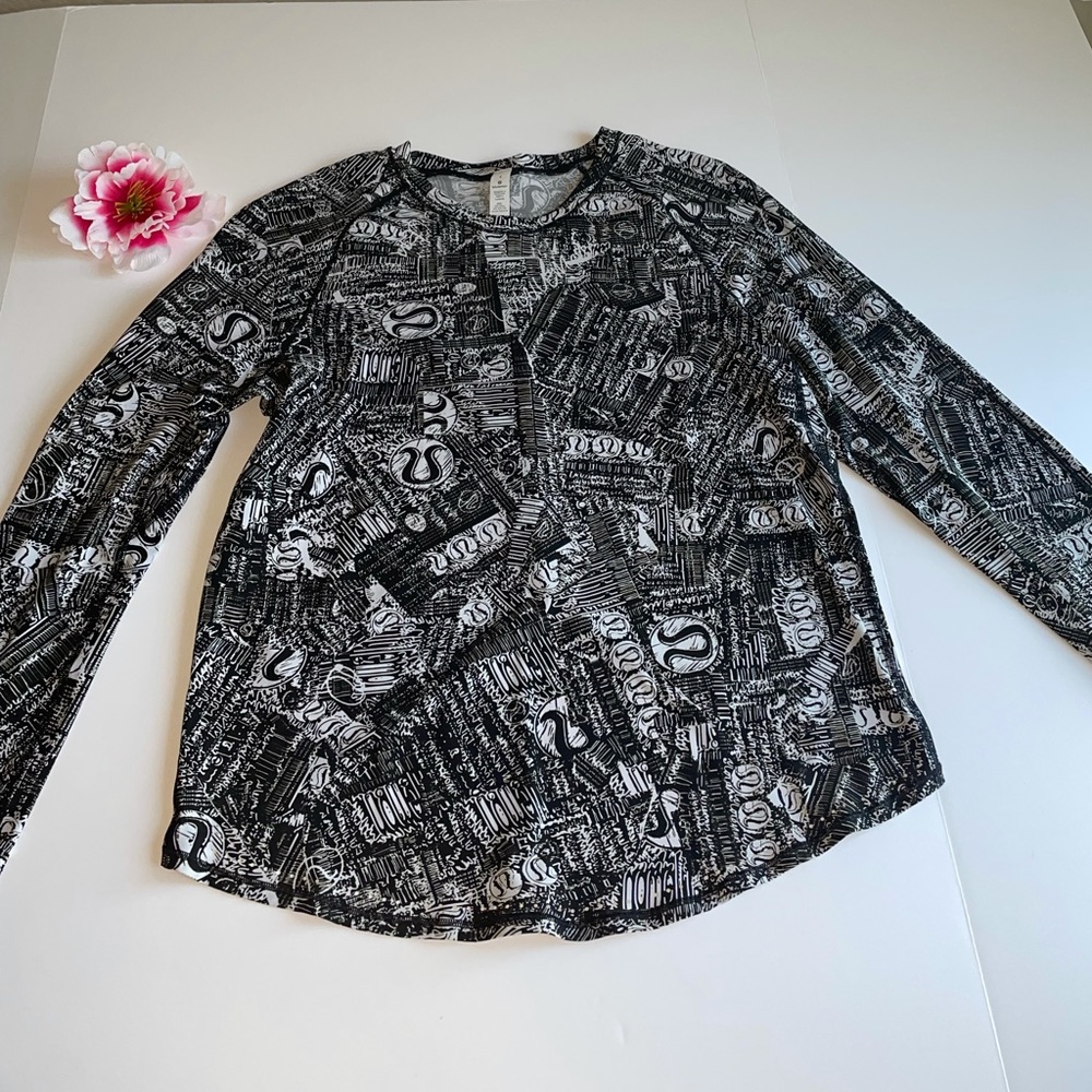 Lululemon Reflective long sleeve